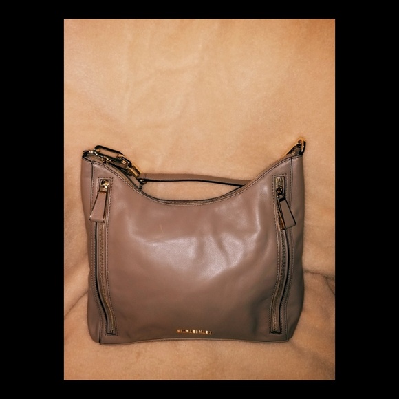 MICHAEL Michael Kors Matilda Handbag - Picture 2 of 7